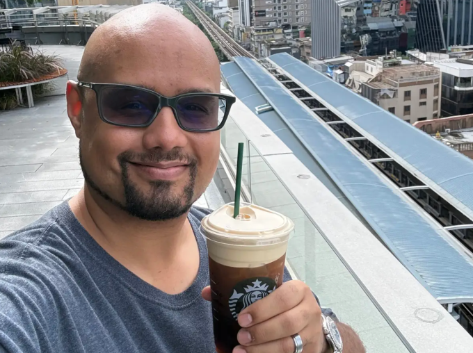 Kimanzi Constable, người gốc Kenya hiện sống tại Mỹ. Ảnh: @KimanziConstable