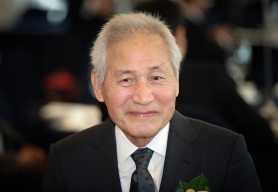 Diễn viên Ahn Sung Ki tại sự kiện năm 2023. Ảnh: News1