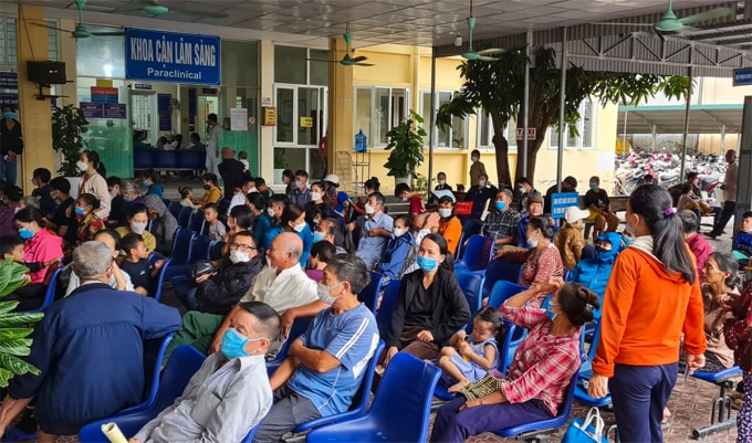 Cơ sở cũ của Trung tâm Y tế Hoàng Mai hiện tại xuống cấp, quá tải. Ảnh: Hùng Lê