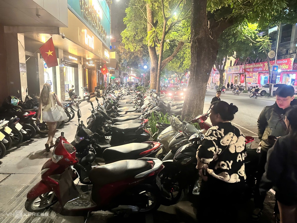 1844754081193060416-1767183111-1986-1767