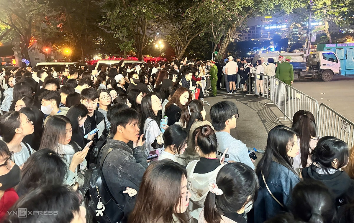 4293354821303332706-4-17671840-7228-8938