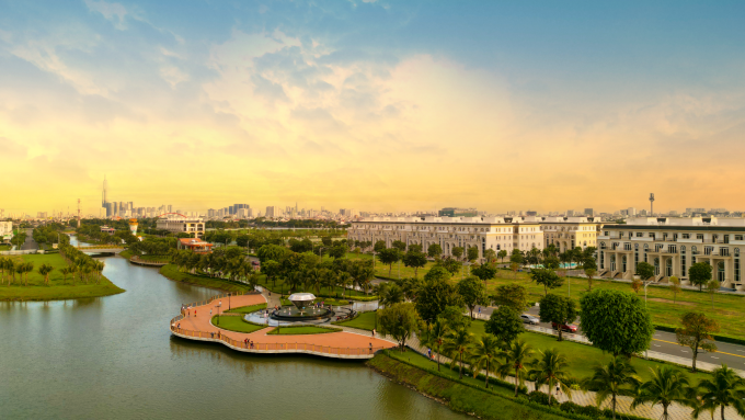 Khu đô thị ven sông Van Phuc City. Ảnh: VPG