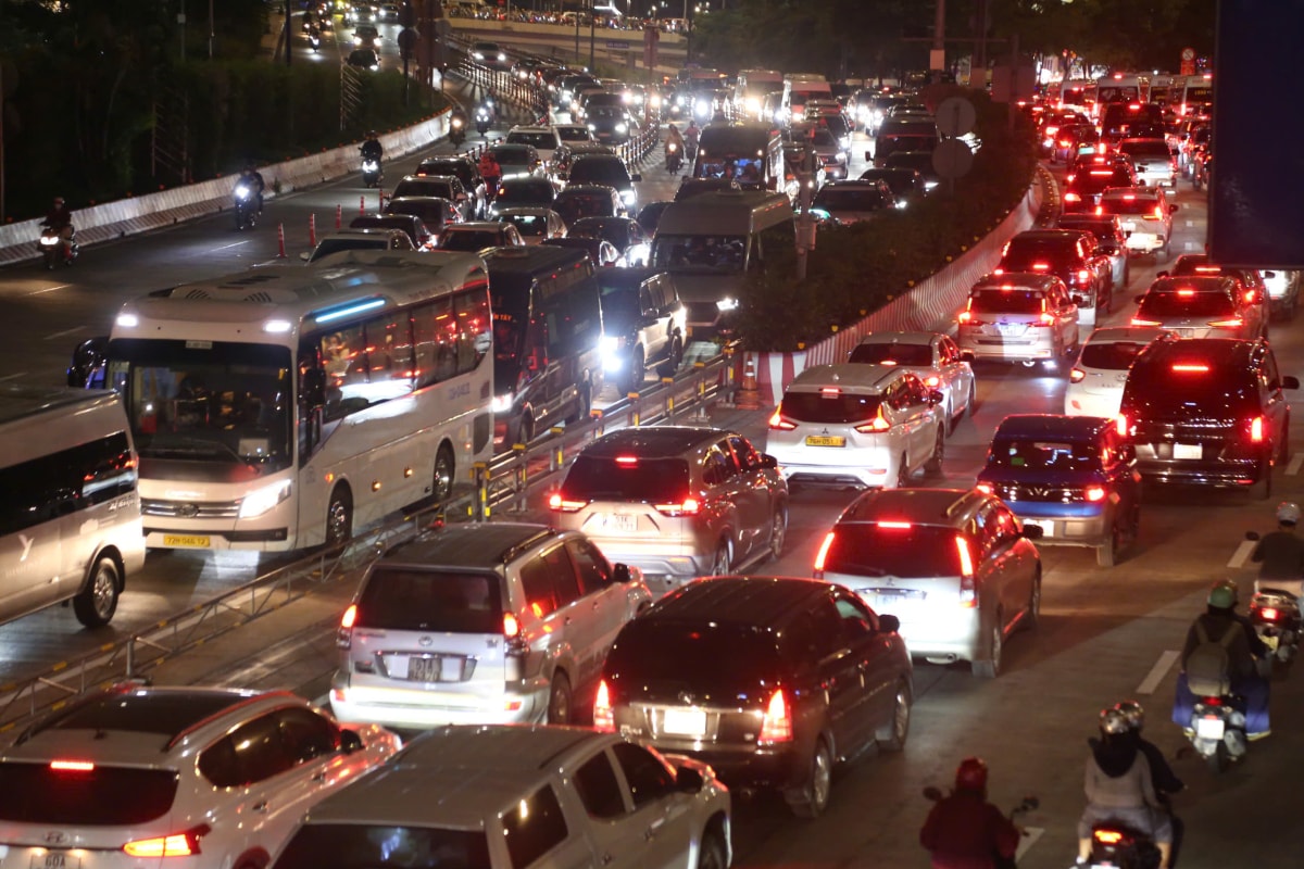 z7385225357106-3914940cb32900d-6296-2762