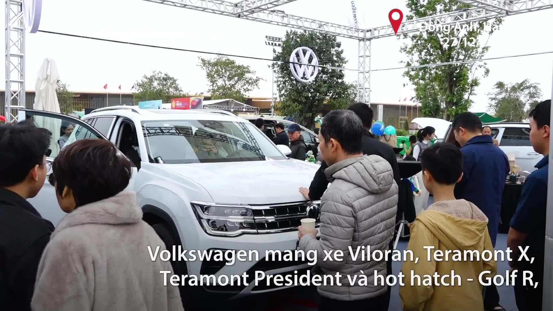 Volkswagen hút khách trẻ nhờ nội thất và công nghệ