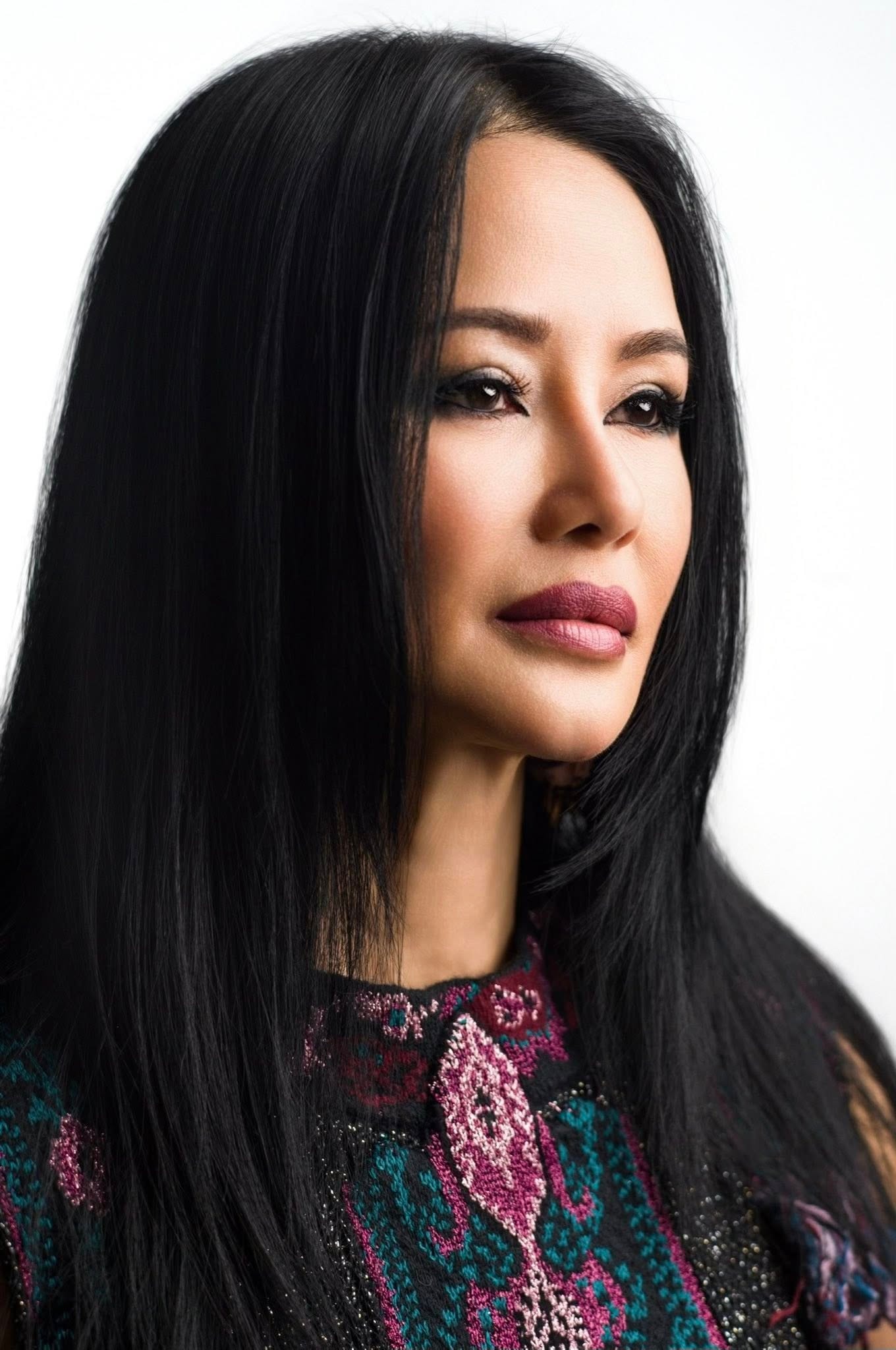 'Bống' Hồng Nhung nhìn lại 'một năm có nhiều điều kỳ lạ, nhiều thử thách'- Ảnh 1.