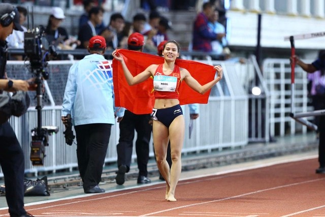 Hà Tĩnh vinh danh những gương mặt thể thao ghi dấu ấn tại SEA Games 33- Ảnh 2.