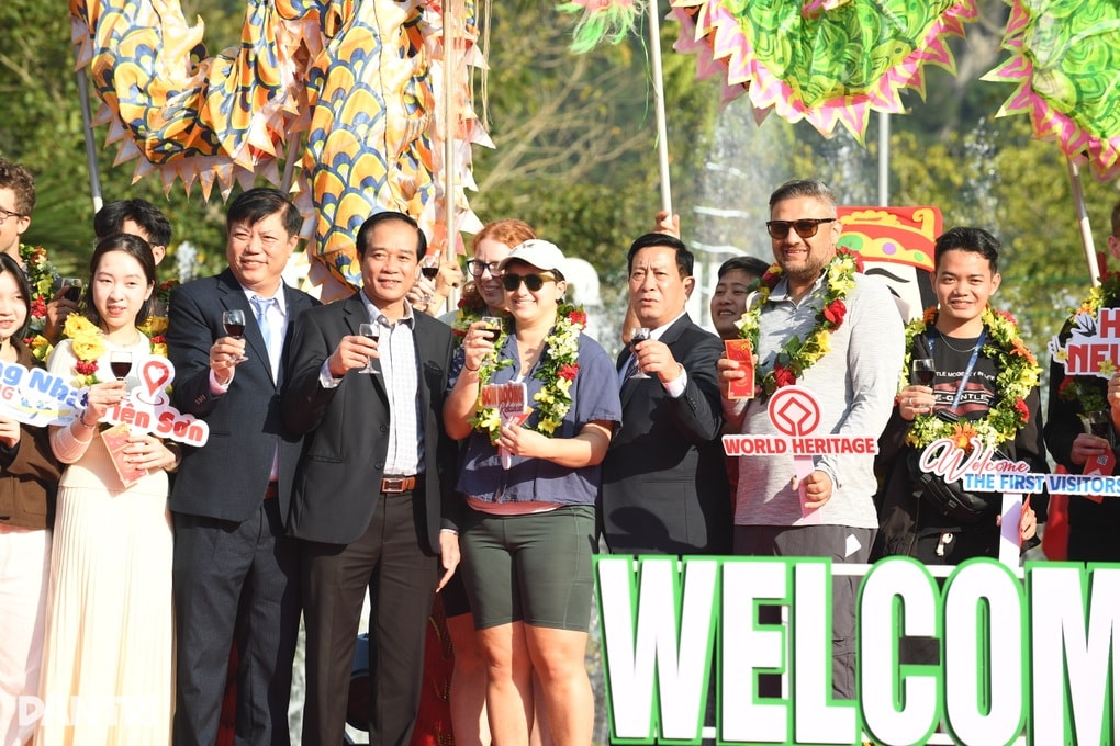 Điều bất ngờ của du khách khi xông đất Phong Nha - Kẻ Bàng - 3 Điều bất ngờ của du khách khi xông đất Phong Nha - Kẻ Bàng - 3