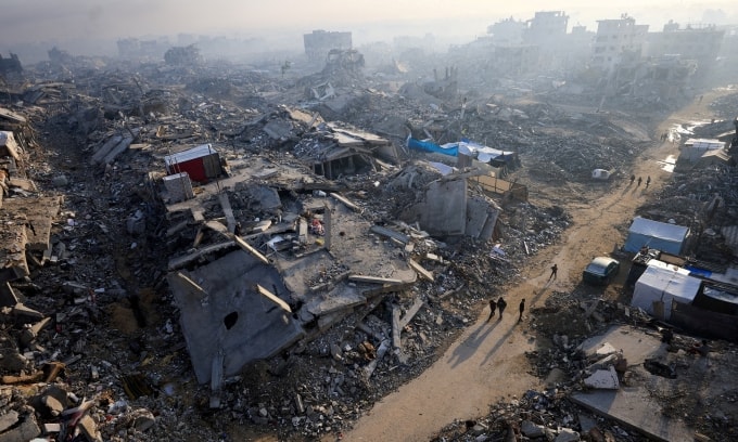 Cảnh đổ nát hoang tàn ở Gaza City hồi tháng 11. Ảnh: Reuters