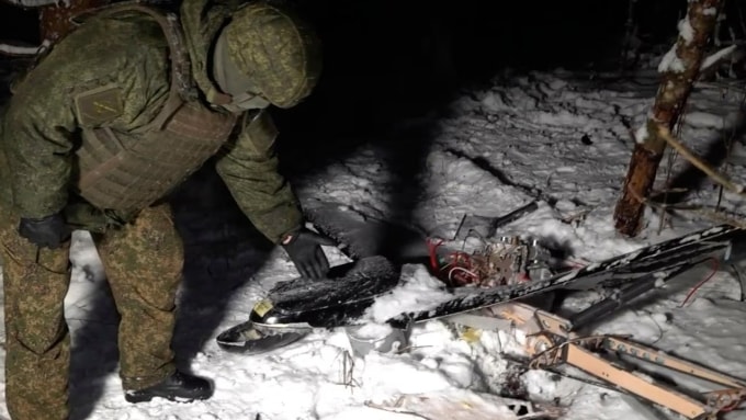 UAV mà phía Nga cho là do Ukraine triển khai trong vụ tấn công dinh thự Tổng thống Putin hôm 29/12. Ảnh: Bộ Quốc phòng Nga