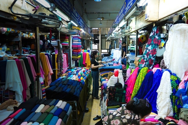 Bước ngoặt quản lý thuế với hơn 3,6 triệu hộ kinh doanh - Ảnh 1.