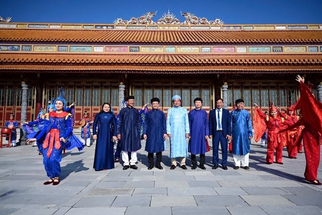 Du khách hào hứng tham quan di tích Huế, xem tái hiện lễ Ban sóc đầu năm mới- Ảnh 10.