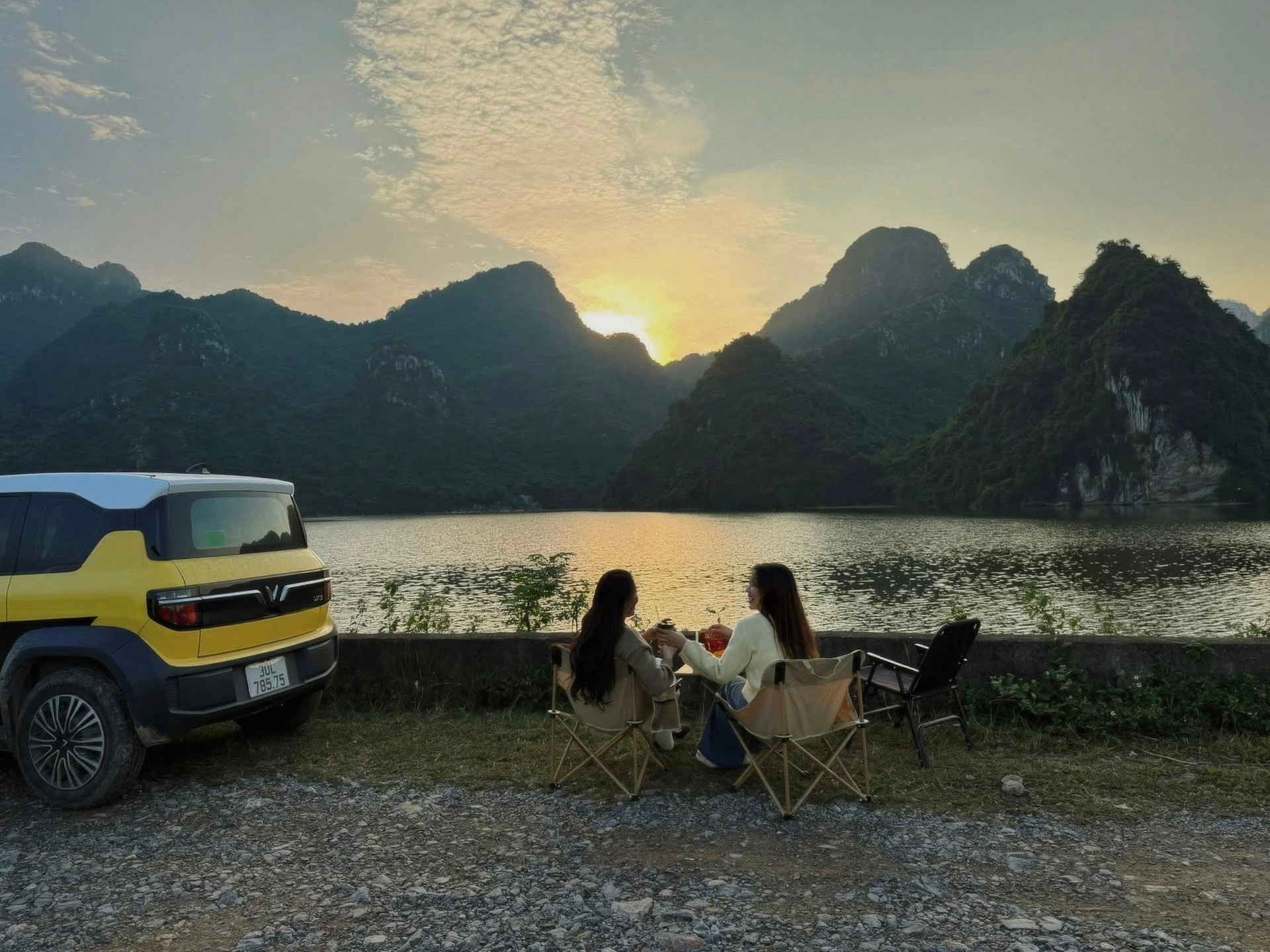 Điểm cắm trại đẹp ở Hà Nội, cách phố chỉ 40km, được ví như Hạ Long thu nhỏ - 3