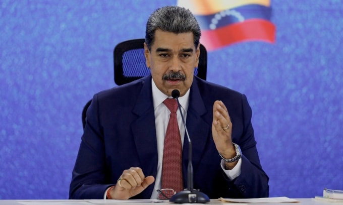 Tổng thống Venezuela Nicolas Maduro phát biểu tại một cuộc họp báo ở thủ đô Caracas hồi tháng 9. Ảnh: Reuters