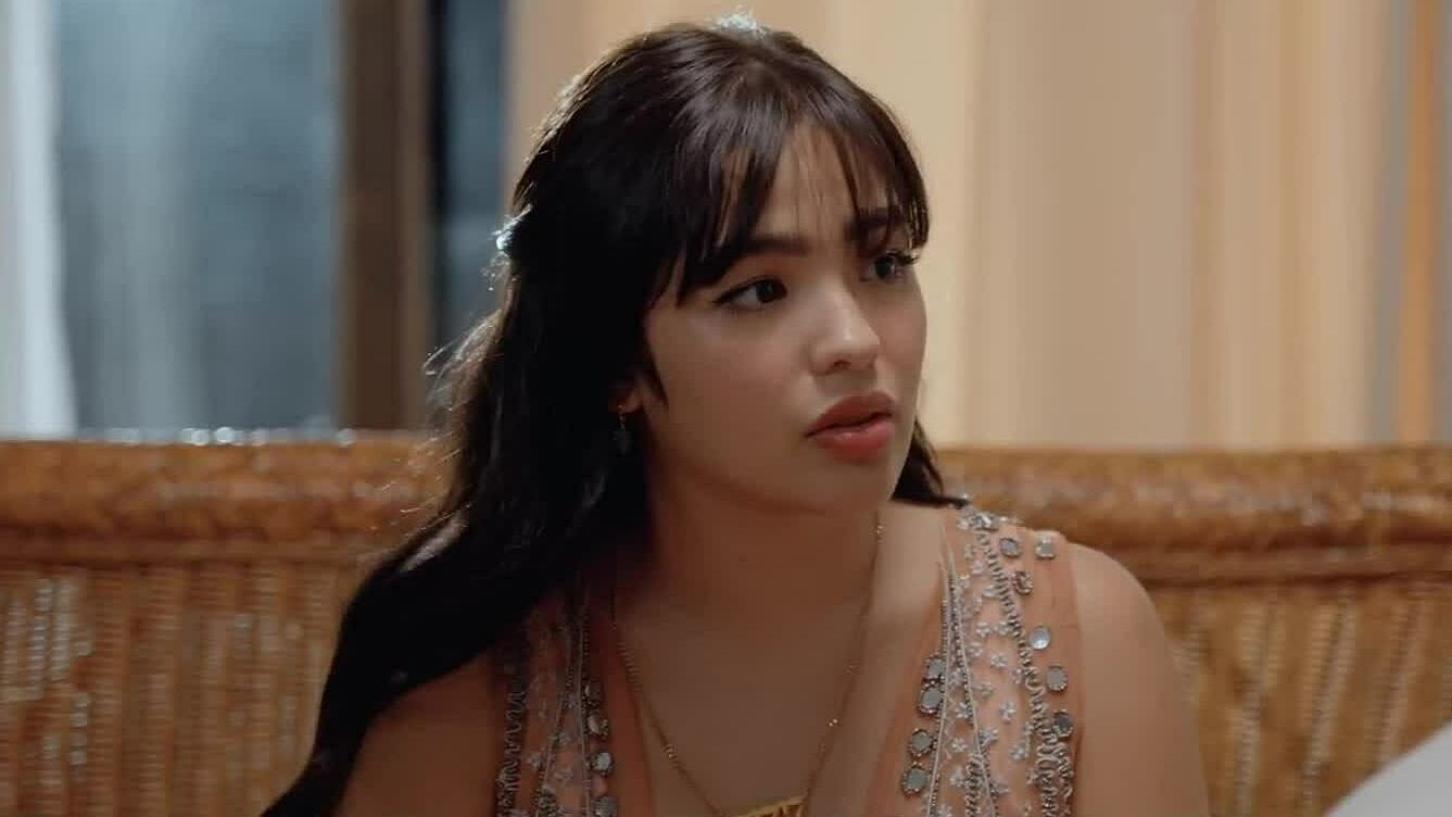 Andrea Brillantes trong MV 'Sayang Tayo'