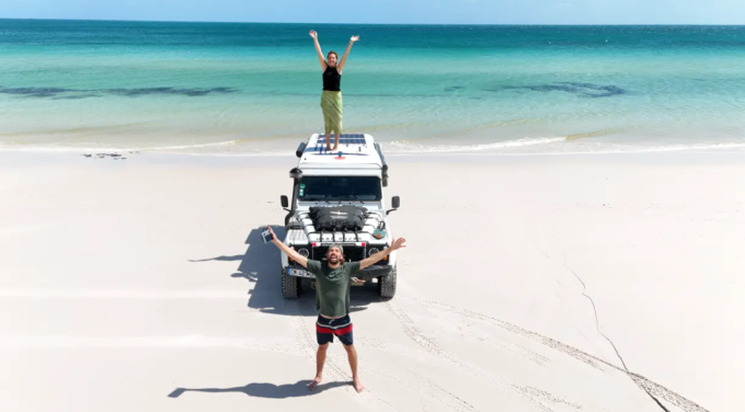 Ngày càng nhiều du khách tránh du lịch vào mùa cao điểm hoặc các điểm quá đông đúc. Ảnh: CNBC