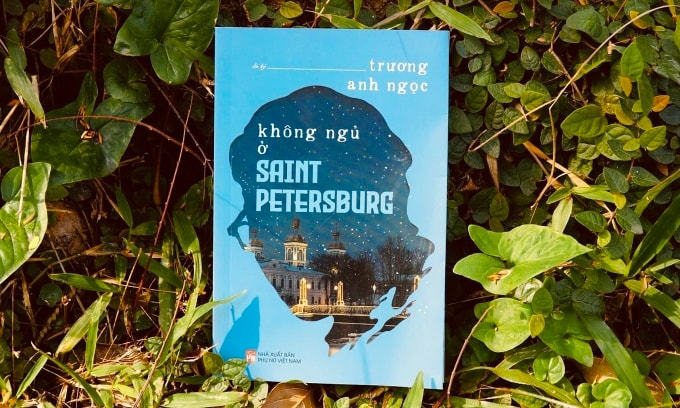 Sách do Nhà xuất bản Phụ nữ Việt Nam phát hành hôm 21/12. Ảnh: Trương Anh Ngọc