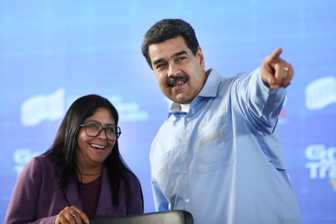 Tổng thống Venezuela Nicolas Maduro và cấp phó Delcy Rodriguez tại một sự kiện ở Caracas tháng 7/2019. Ảnh: AFP