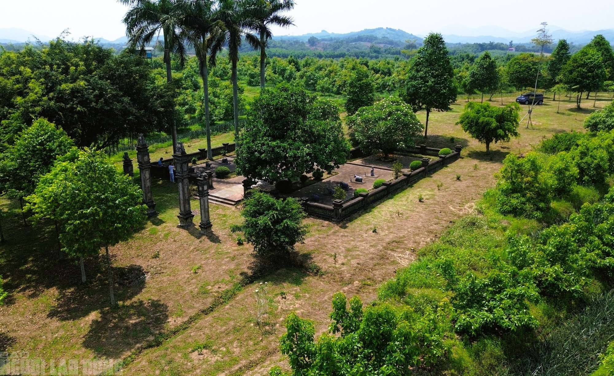 Lăng mộ các vua, hoàng thái hậu ở Lam Kinh- Ảnh 10.