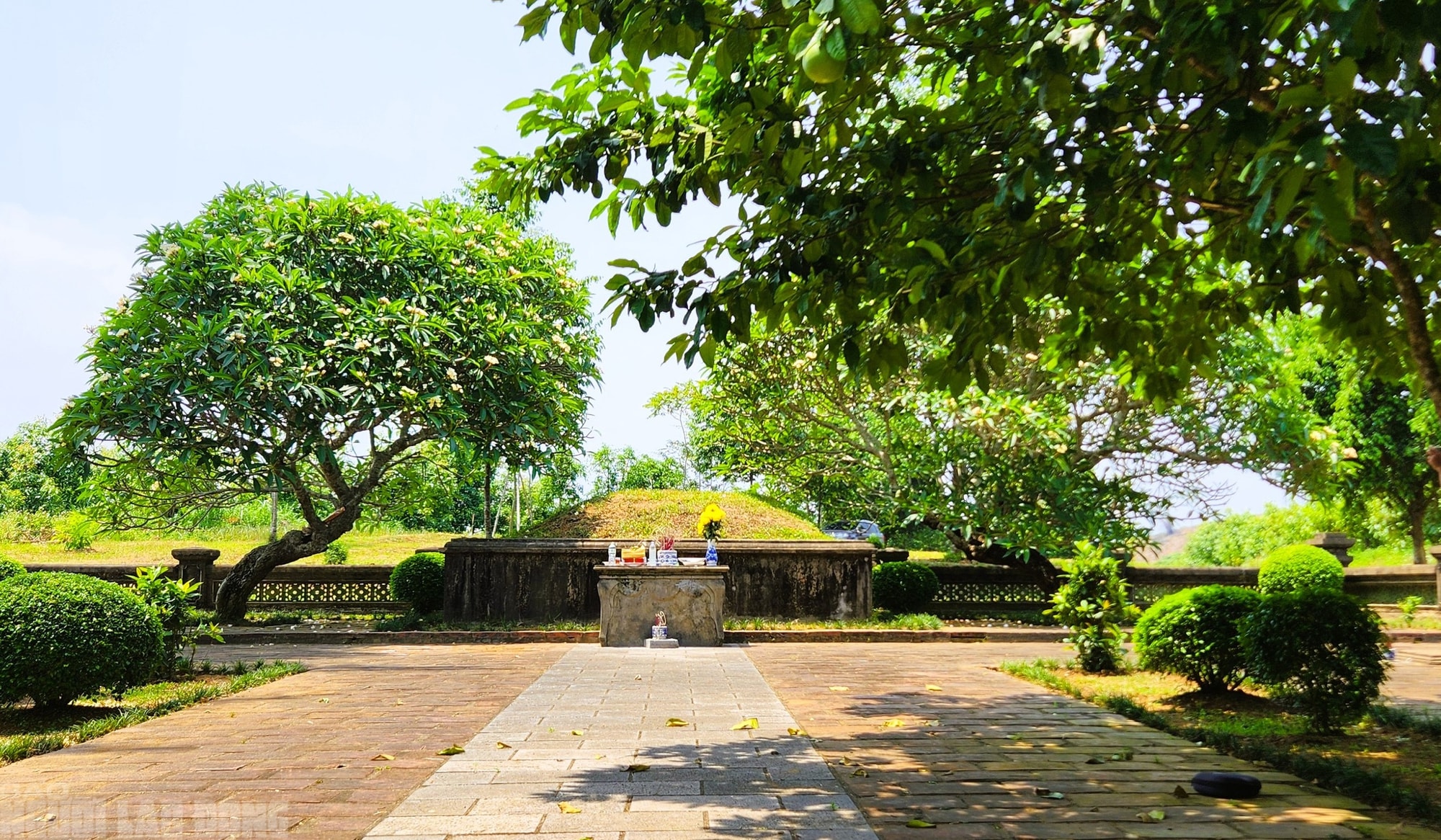 Lăng mộ các vua, hoàng thái hậu ở Lam Kinh- Ảnh 11.