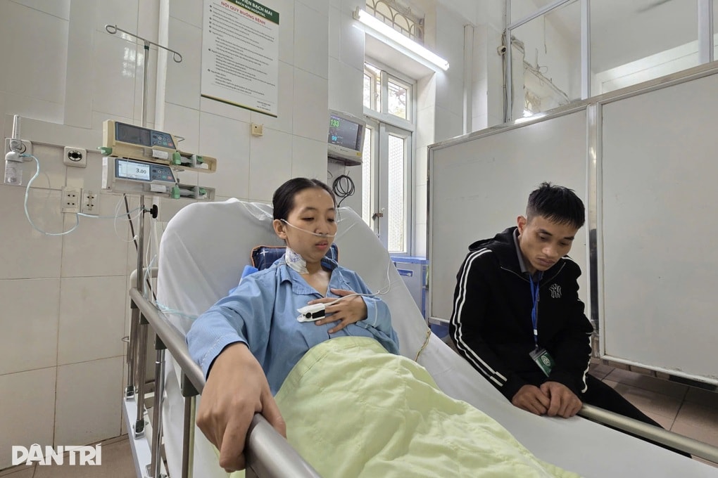 Thiếu 300 triệu đồng mổ tim, người mẹ 24 tuổi xin xuất viện về nhà chờ chết - 2