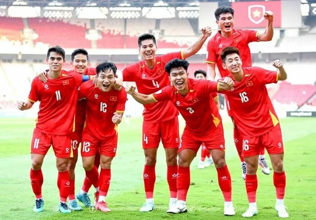 Lịch thi đấu bóng đá hôm nay ngày 6/1 - 7/1: U23 Việt Nam đấu U23 Jordan- Ảnh 1.