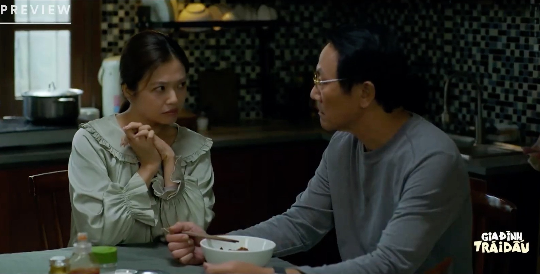 Bà Ánh vẫn tự hào về người chồng hoàn hảo của mình.