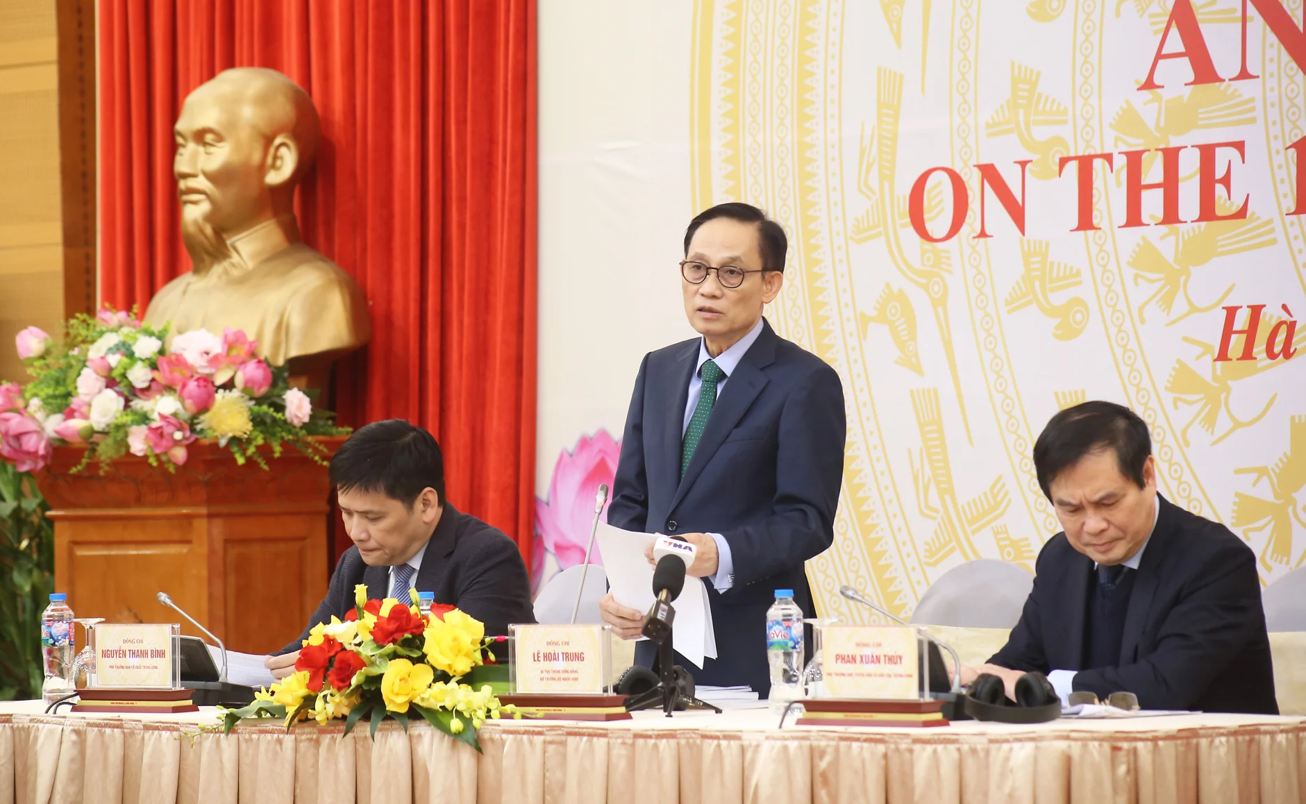 Bộ trưởng Bộ Ngoại giao Lê Hoài Trung phát biểu.