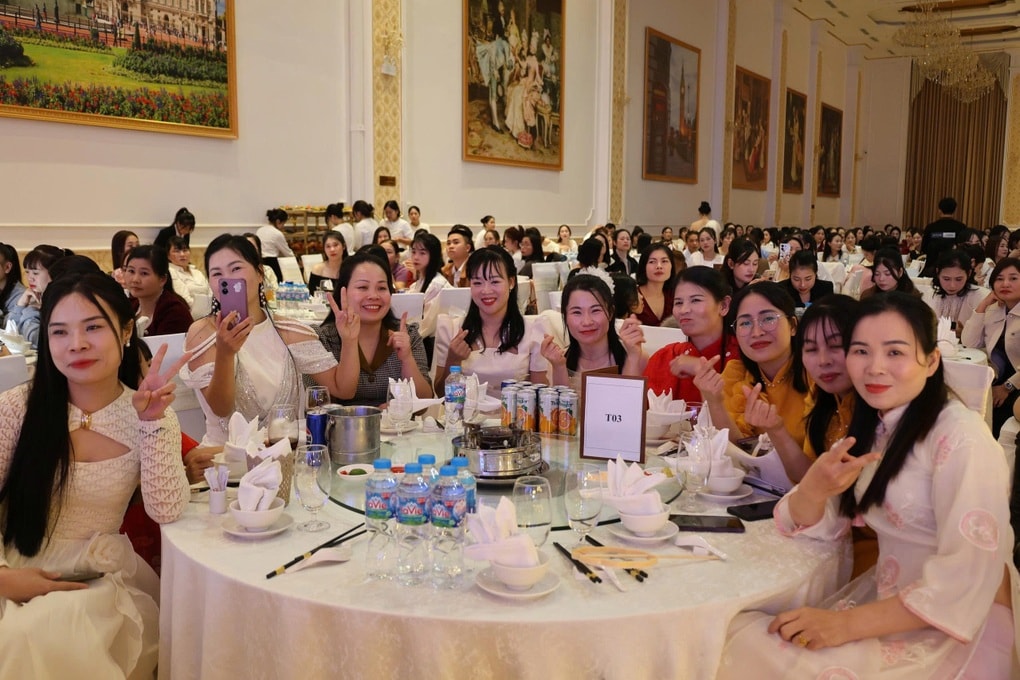 Một công ty chi hơn 5 tỷ đồng tổ chức tiệc tất niên cho công nhân - 1