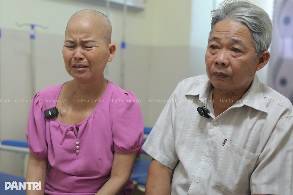 Người phụ nữ ung thư thận bật khóc trước nguy cơ ngừng điều trị vì cạn tiền - 1