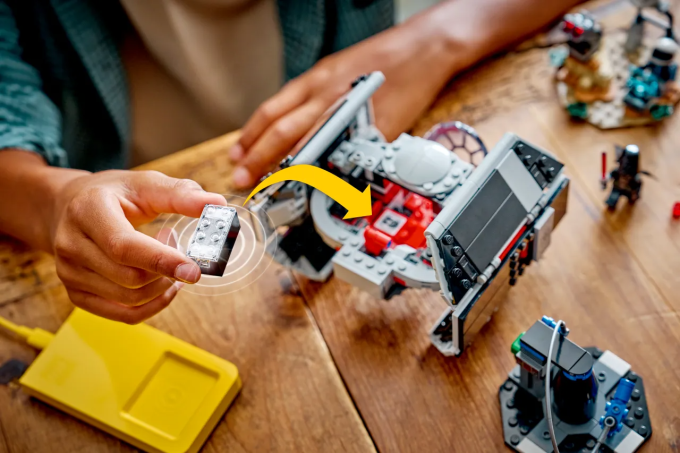 Một viên gạch Lego Smart Play. Ảnh: Lego