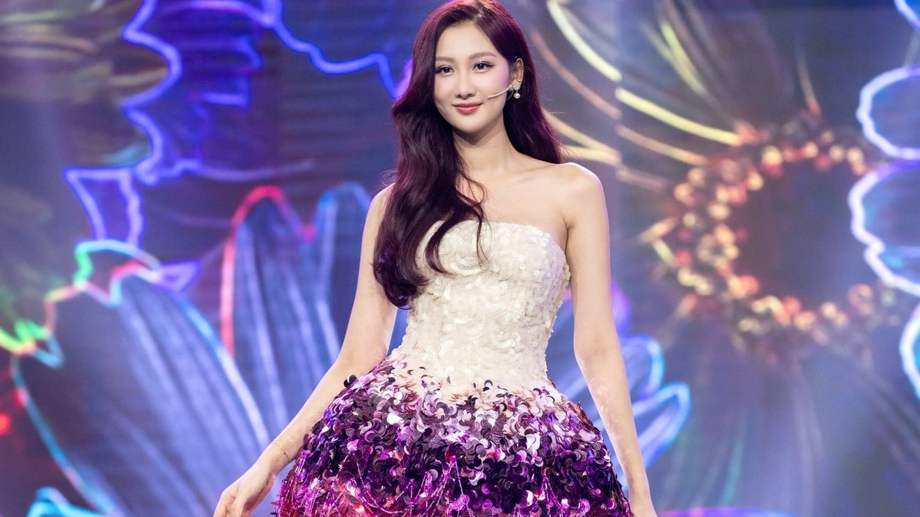 Quế Anh biểu diễn tại một chương trình âm nhạc chào năm mới 2026