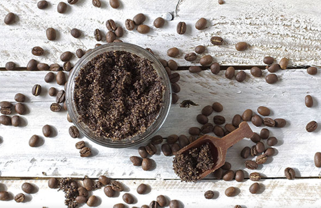 Người đàn ông 50 tuổi nguy kịch sau khi uống loại nước "vạn người mê"- Ảnh 1.