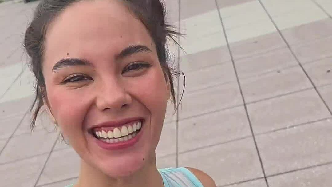 Catriona Gray chạy bộ ở New York