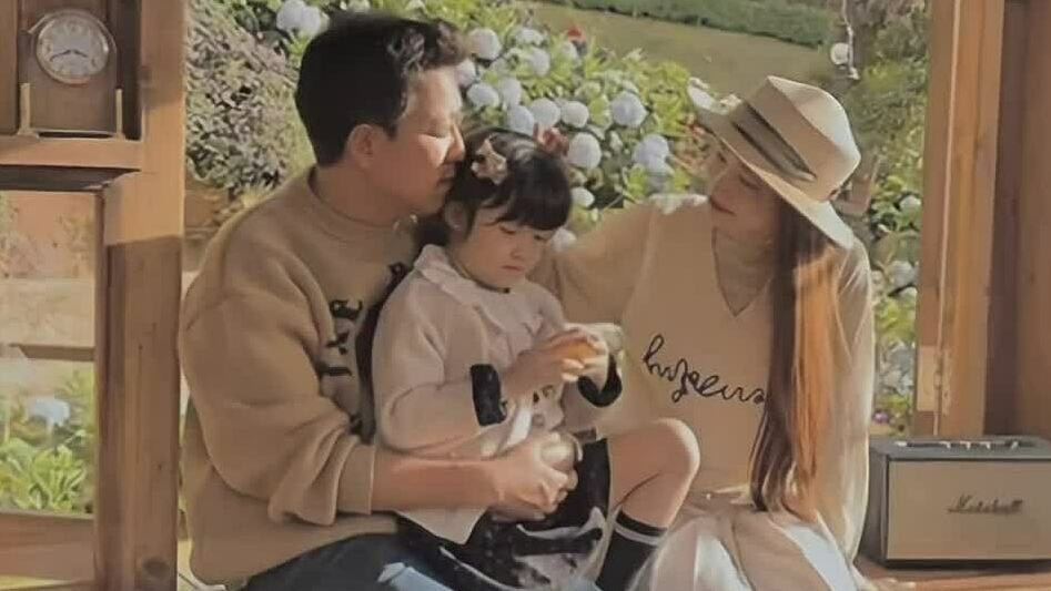 Vợ chồng Nhã Phương, Trường Giang bên con gái