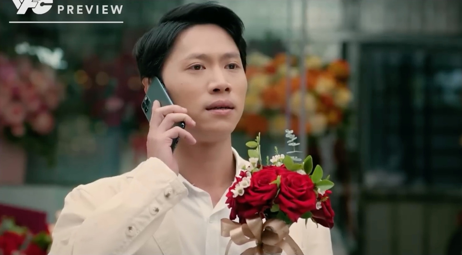 Biên nhận tin dữ ngay khi chuẩn bị đi cầu hôn.