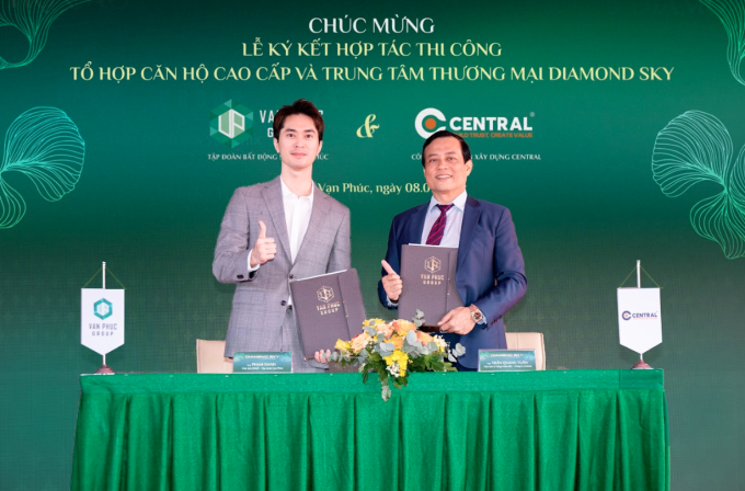 Lễ ký kết hợp tác giữa Van Phuc Group và Central. Ảnh: VPG