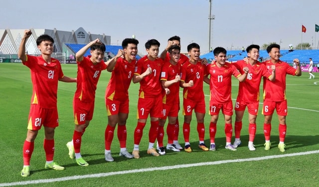 Lịch thi đấu bóng đá hôm nay ngày 9/1 - 10/1: U23 Việt Nam đấu U23 Kyrgyzstan- Ảnh 1.