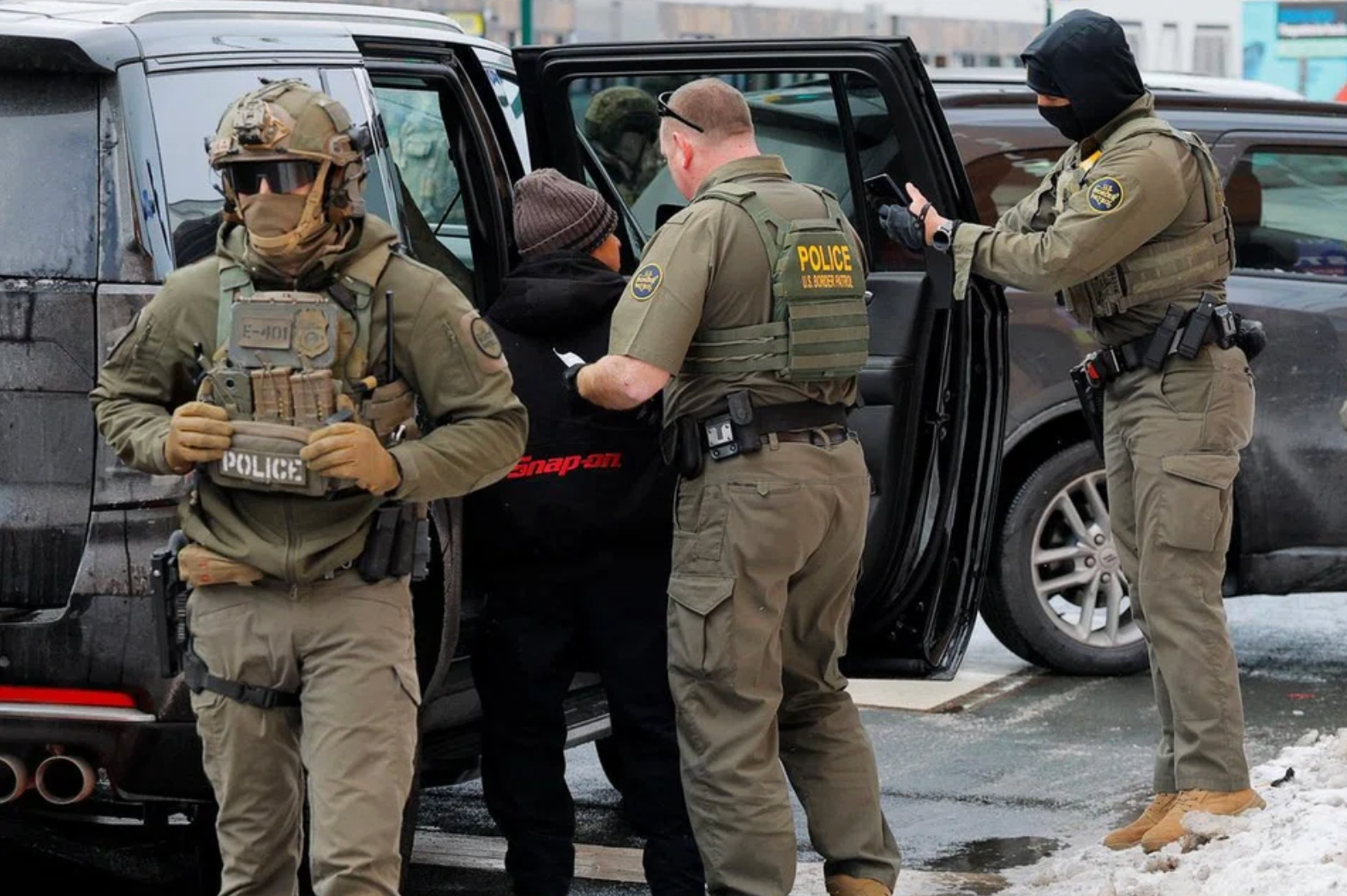 Mỹ điều thêm hàng trăm đặc vụ đến Minneapolis sau vụ nổ súng chết người ở thành phố này. (Ảnh: Reuters)