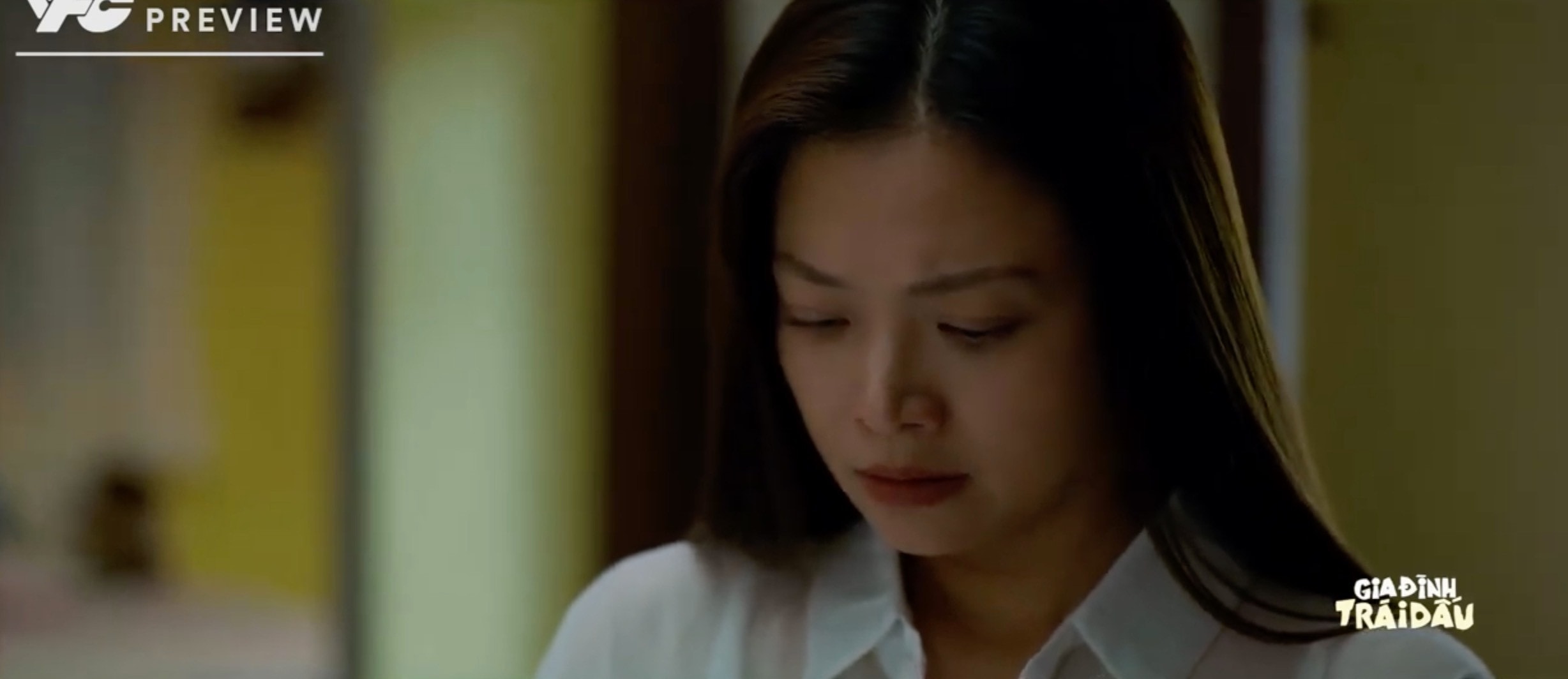 Bà Ánh phát hiện ra bí mật của chồng.