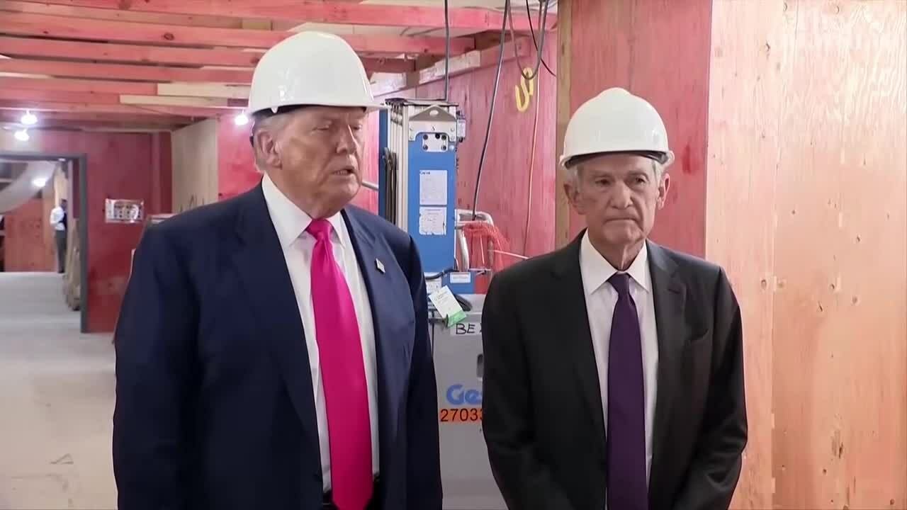 Ông Trump, Powell lời qua tiếng lại về chi phí cải tạo trụ sở Fed