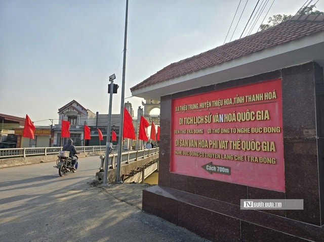 Về làng Trà Đông nơi có chiếc trống đồng lớn nhất Việt Nam dịp cận Tết- Ảnh 1.