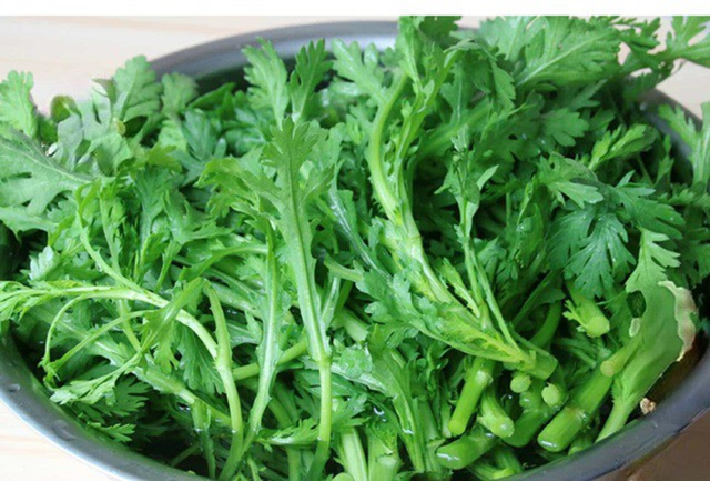 Loại rau được ca ngợi "tốt nhất thế giới", hóa ra chợ Việt đang bán đầy lại còn rẻ - Ảnh 3.