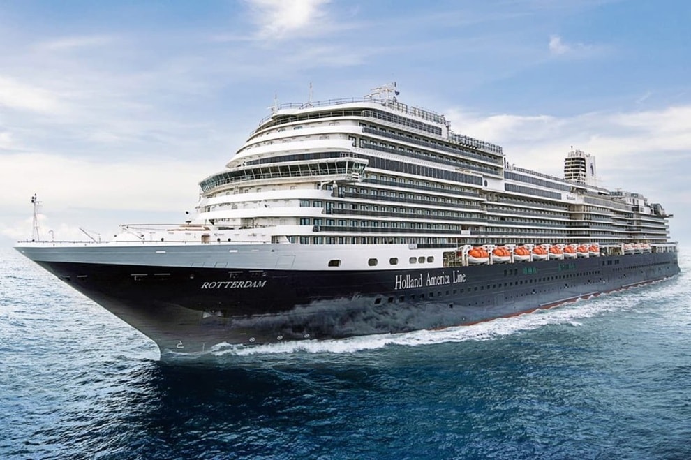 Ổ dịch xuất hiện trên tàu du lịch, 90 khách bị tiêu chảy nôn mửa - 1