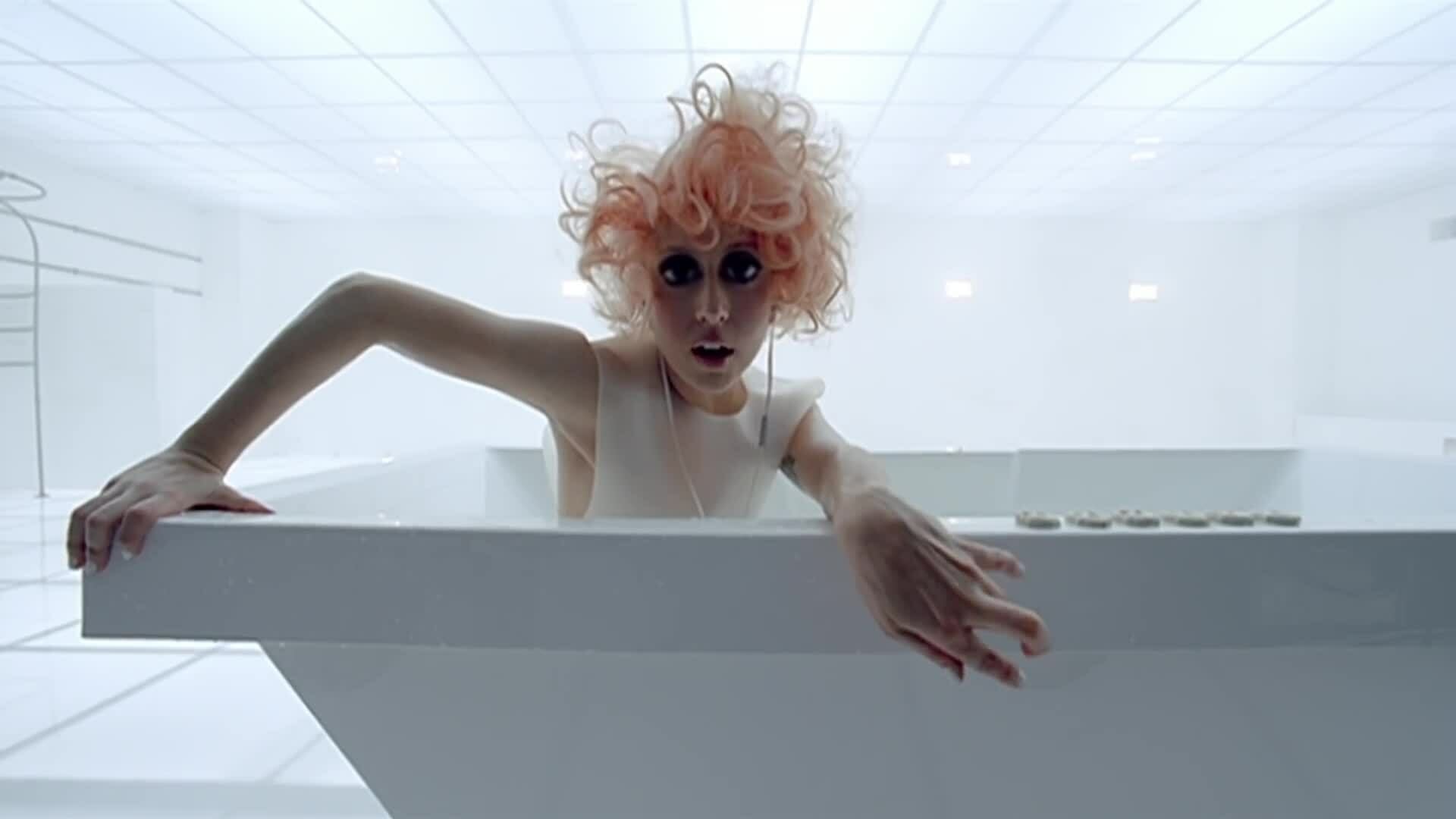 'Bad Romance' - Lady Gaga