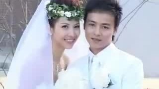 Vợ chồng Thái Thiếu Phân ngày cưới