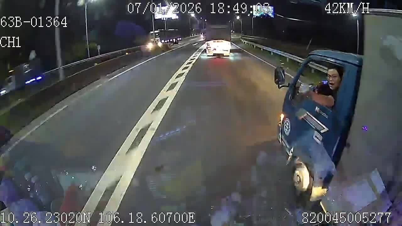 Lái xe tải trong vụ xe khách rượt đuổi trên cao tốc bị bắt