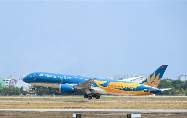 Tin vui: Vietnam Airlines thăng hạng trong Top 25 hãng hàng không truyền thống an toàn nhất  - Ảnh 1.