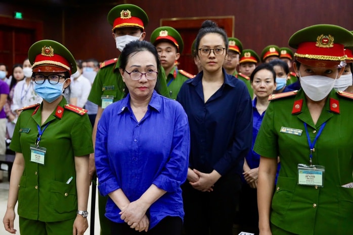 Cơ quan chức năng TP HCM đang tiếp tục xác minh, thẩm định giá tài sản của bà Trương Mỹ Lan - Ảnh 1.