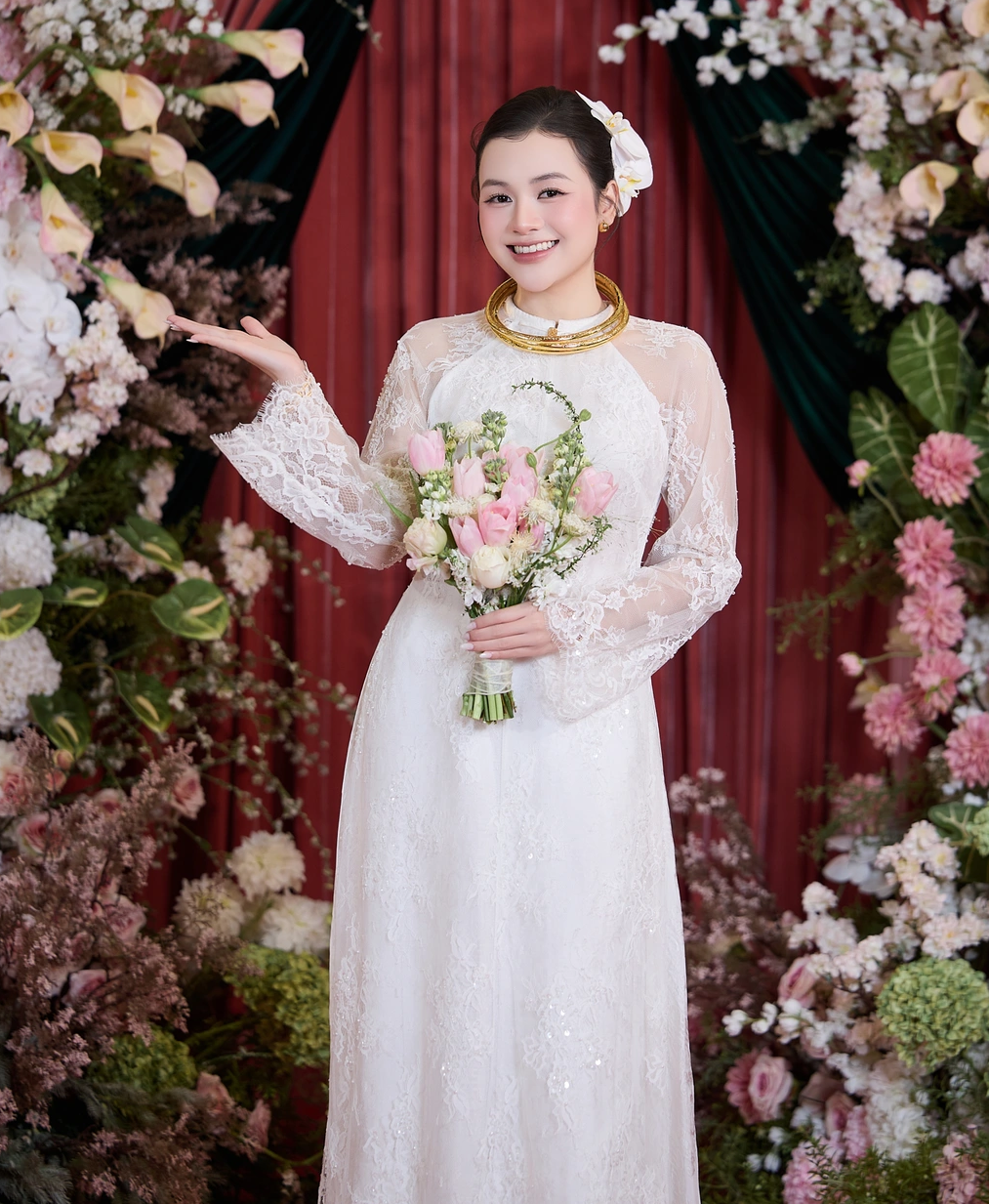 Ca sĩ Vũ Thuỳ Linh.