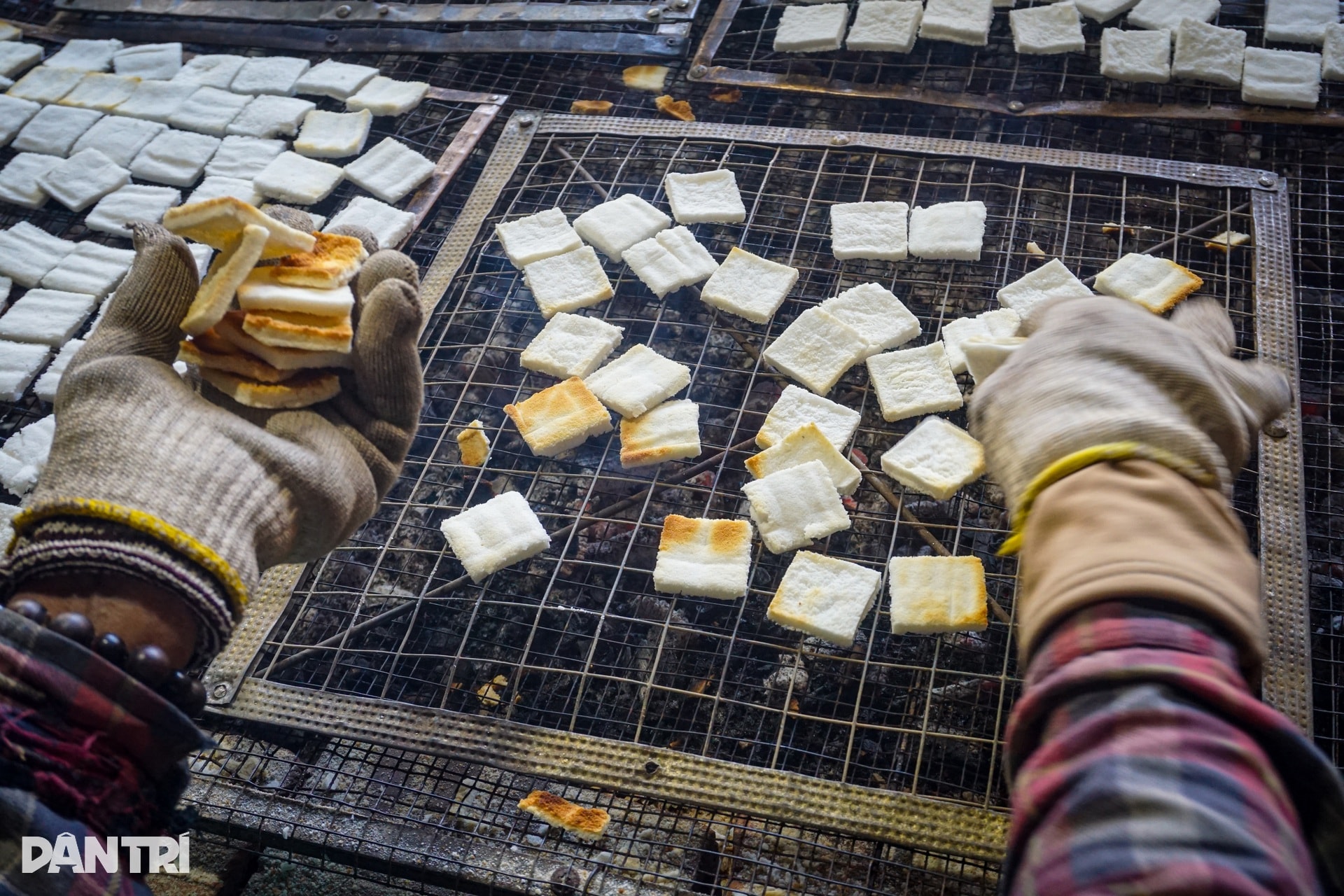 Chủ, thợ ngày đêm hơ lửa, đếm ngược số ngày chạy mùa bánh Tết - 7